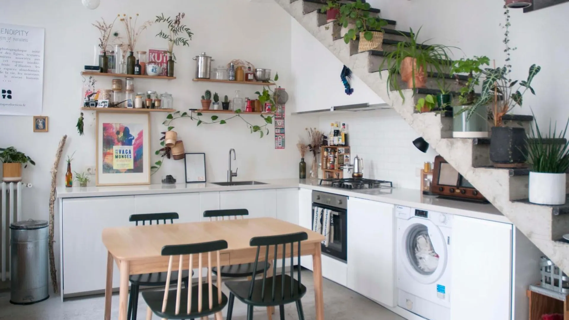 Bright And Very Nice Duplex 63 M - Sacre-Coeur Paris France